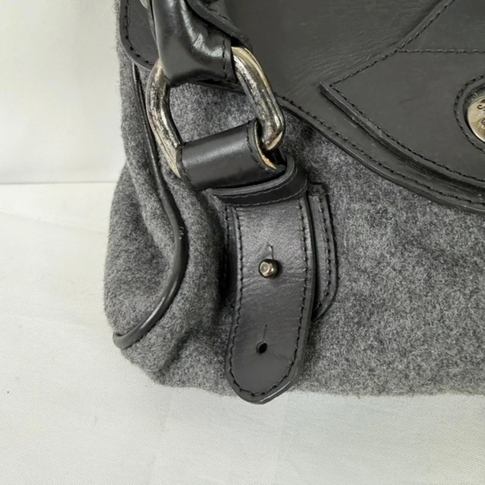Stuart Weitzman stuart weitzman